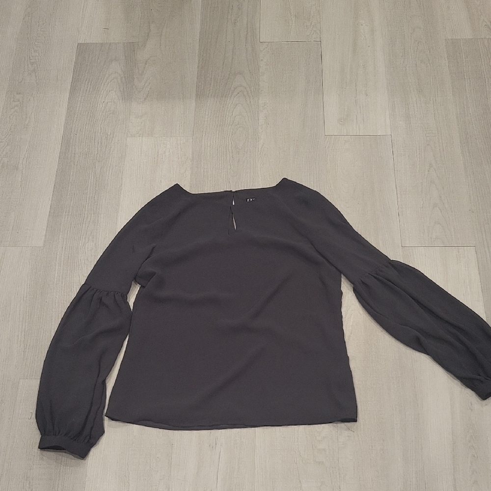 Express Gray Boxy Blouse with Cuffed Sleeves and Relaxed Fit
